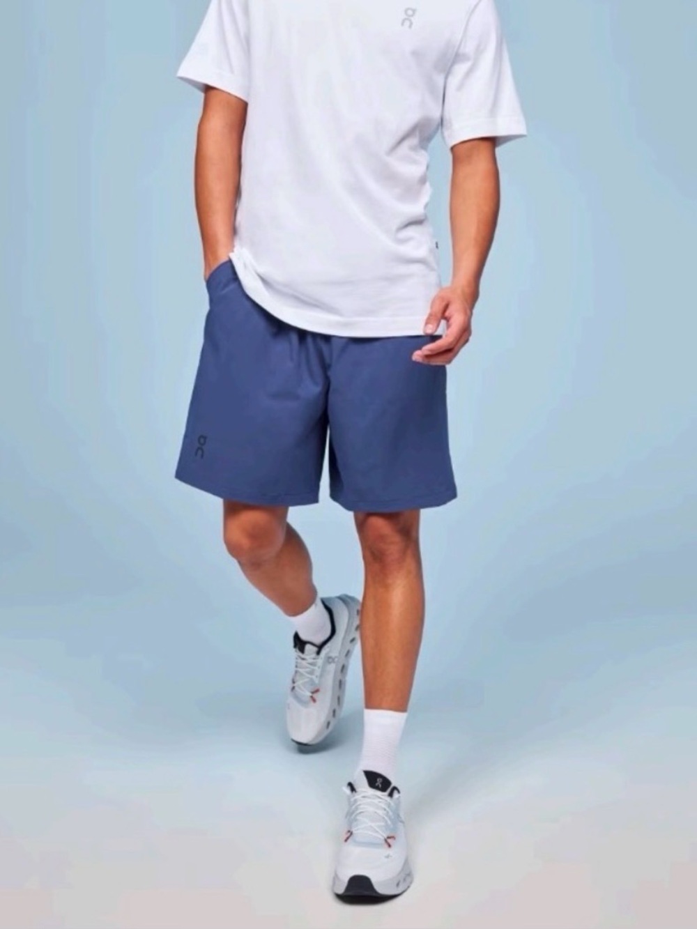 On Cloud Running Men's focus shorts Blue XL Athletic Training performance